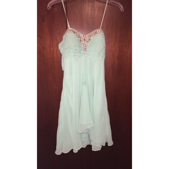 Short Prom Dress with Jeweled Detailing - Picture 2 of 5